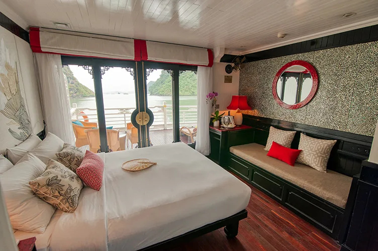 TheAuCoCruise-LongQuanSuite-CB1583