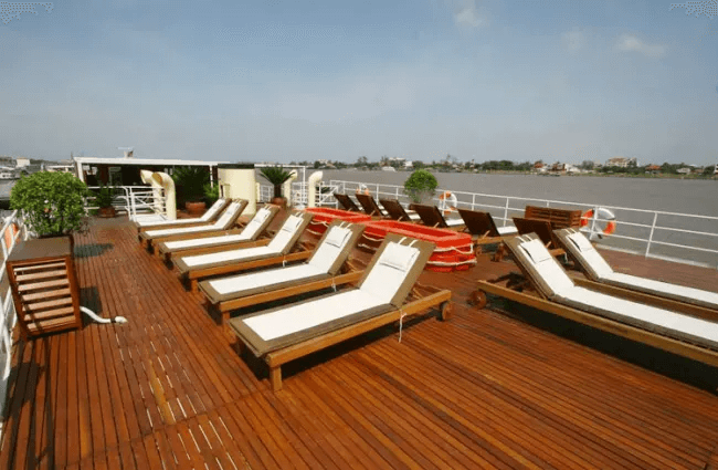Mekong-Indochine-I-Areas-Sun-Deck-650x425