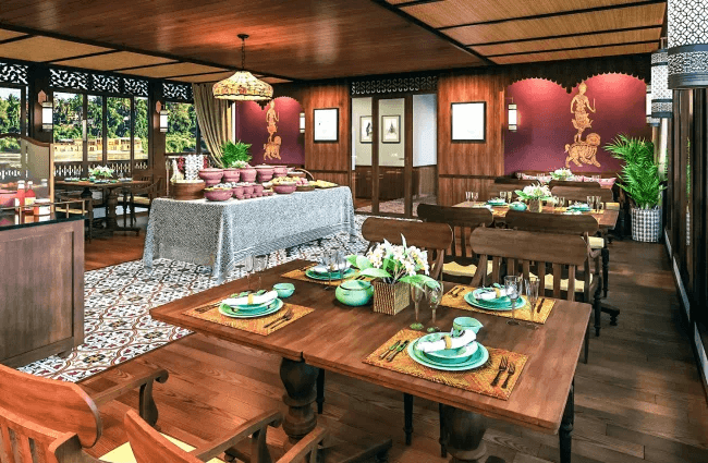 Anouvong-Laos-Cruise-De-Lagree-Dining-Hall-650x425
