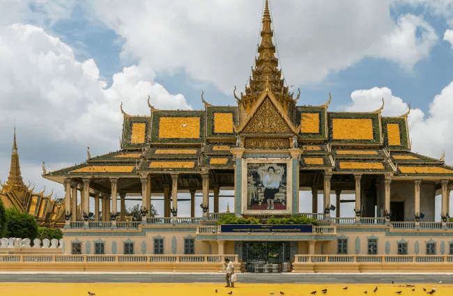 D19-Jayavarman-Phnom-Penh-650x425 (1)